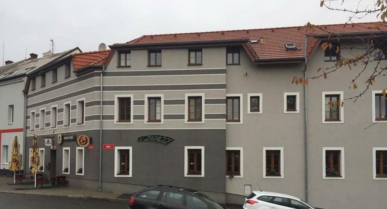 Penzion V Zatáčce Plzeň Exterior foto