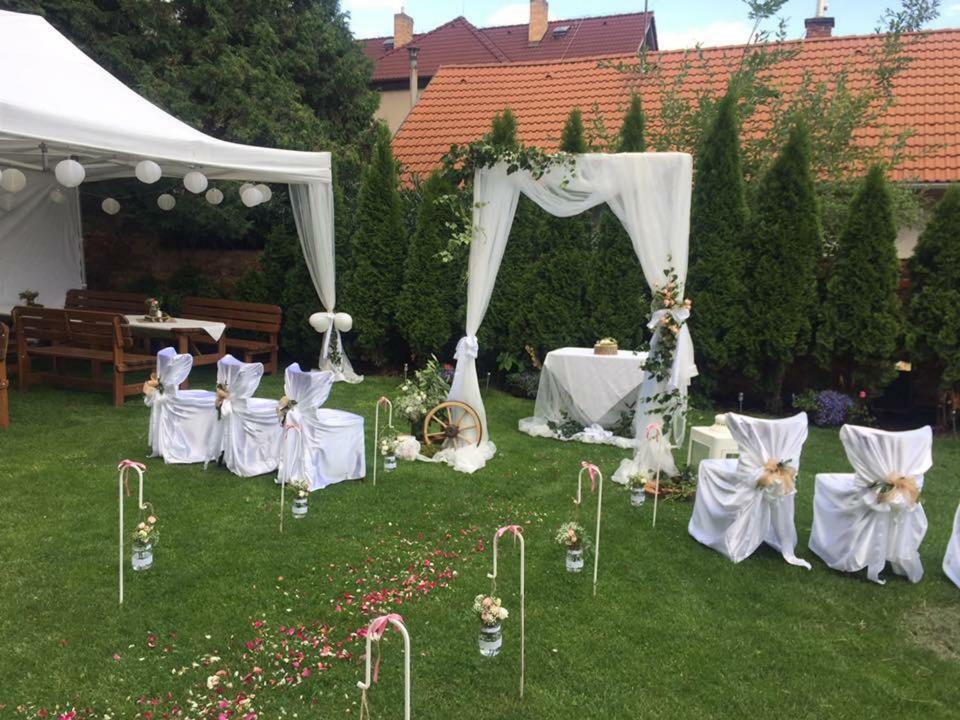 Penzion V Zatáčce Plzeň Exterior foto