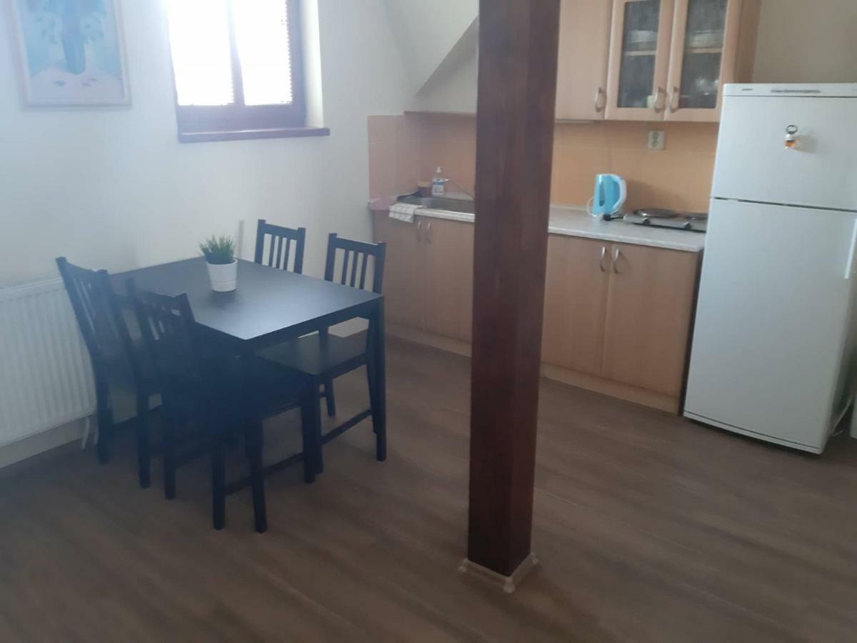 Penzion V Zatáčce Plzeň Exterior foto